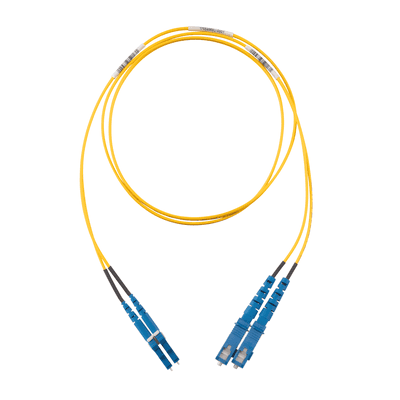 Jumper de Fibra Óptica / Monomodo OS2 9/125 / LC-SC Duplex / OFNR Riser / 15 m (49.21 pies) / Amarillo