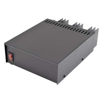 Fuente de poder lineal regulada / 13.8Vcc / 7A continua / 11A máxima / 115Vca / 0.58 x 0.22 x 0.81 ft