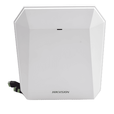 Radar IP Perimetral / 120 m (393.7 ft) de Alcance / 120° de Cobertura / 32 Objetos y 16 Zonas / 4 Salidas de Alarma / IP67 / IK10 / NEMA 4X