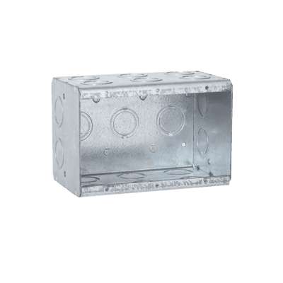 Caja Multigang de 3 Gangs/ Profundidad de 3-1/2 Pulgadas (8.89 cm)/ 19 Entradas de 1/2 - 3/4 Pulgadas (1.27 - 1.91 cm)