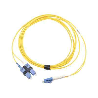 Jumper de Fibra Óptica Monomodo (OS2), XGLO, LC/UPC-SC/UPC Duplex, OFNR, Color Amarillo, 10 Metros (32.81 Pies)