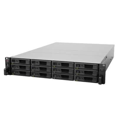 Servidor de Almacenamiento Synology SA3410 | 12 Bahías | Escalable hasta 96 Bahías | 1.728 PB de Capacidad Bruta | 6.200 MB/s Lectura Secuencial | 3.000 MB/s Escritura Secuencial | 10GbE RJ-45 | PCIe 3.0.